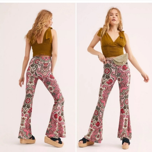 ❤︎ FREE PEOPLE ❤︎ Harper Bell Bottoms - Picture 2 of 3